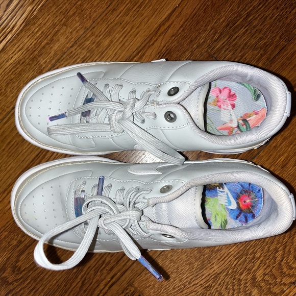 Nike(WMNS) Air Force 1 Jester XX 'Floral' Size 7 - Picture 2 of 3